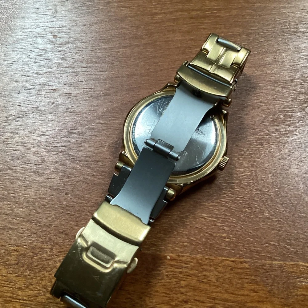 Armitron Stainless Steel Gold-tone Women’s Watch 20/4224GP